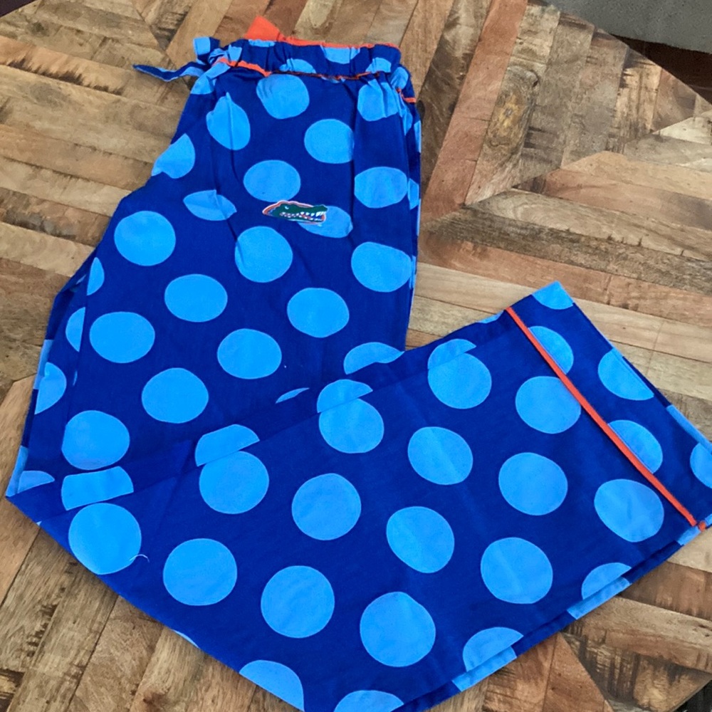 FLORIDA Gators sleep/lounge Womens small